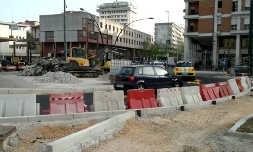 Traffico più snello in piazza Barche!