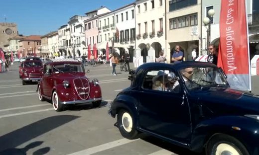 Le più belle di tutti i tempi sfilano in Piazza Ferretto!