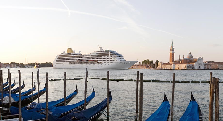 Al via il concorso di idee per i terminal crociere fuori dalla laguna di Venezia