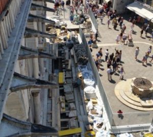 Piazzetta dei Leoncini dall'alto