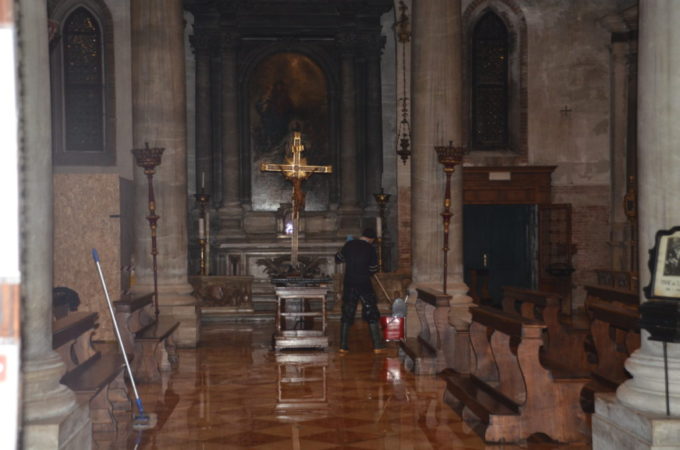 Interno Chiesa di San Polo PH© Agostino Buda