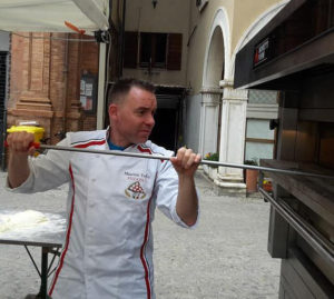 Gambero Rosso: a Venezia Maurizio Toffoli fantasista della pizza