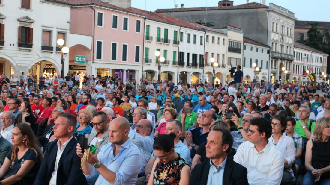 Gli Special Olympics infiammano la città