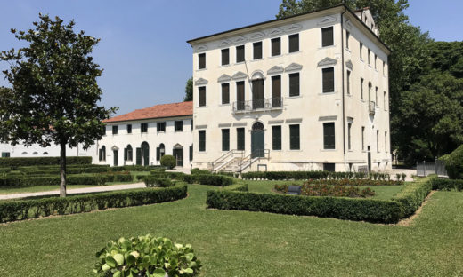 Il parco di villa Querini: un'oasi verde e sicura nel centro di Mestre