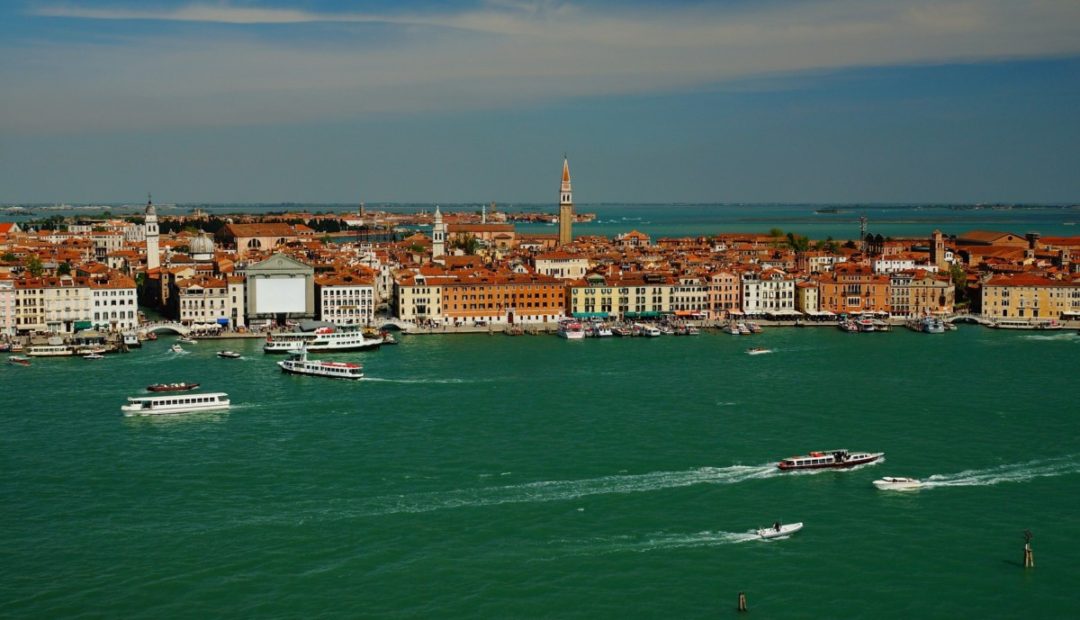 Lagunando, ovvero saper guidare una barca a Venezia