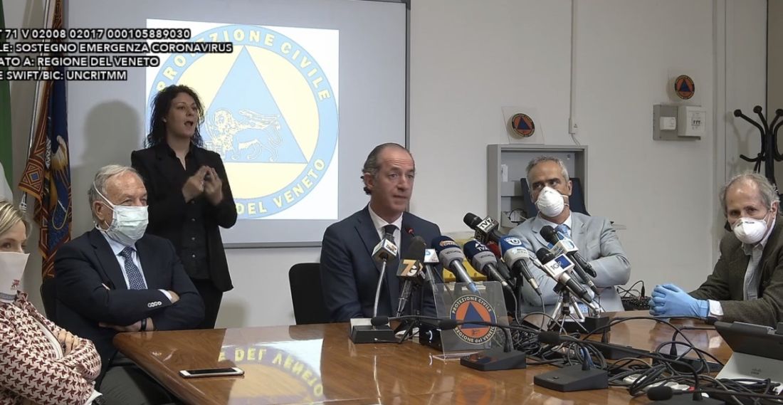 Il presidente Luca Zaia durante la conferenza stampa dalla sede della Protezione Civile di Marghera