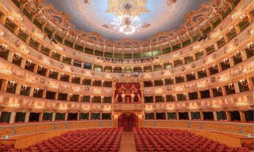 La Fenice venticinque anni dopo il rogo