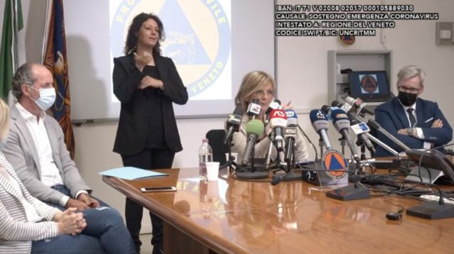 Viviana Da Dalt, Dipartimento Salute della donna e del bambino, Azienda Ospedaliera di Padova, durante la conferenza stampa presso la Protezione civile