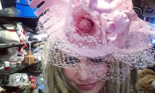 Fascinator a Venezia: eccentricità, marketing o seduzione?