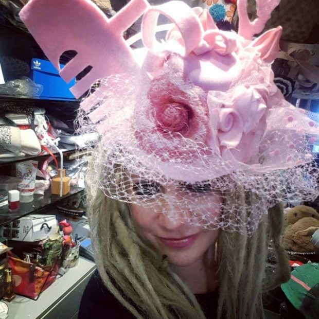 Fascinator a Venezia: eccentricità, marketing o seduzione?