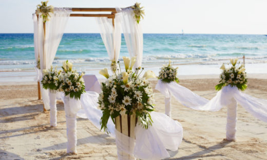 Matrimonio in spiaggia: la nuova tendenza con validità legale