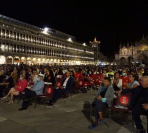 Il coro e l'orchestra della Fenice di nuovo in Piazza San Marco