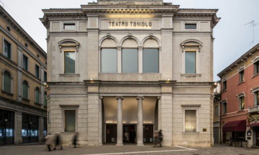 Teatro Toniolo: per le festività: 20 giorni di performance in streaming