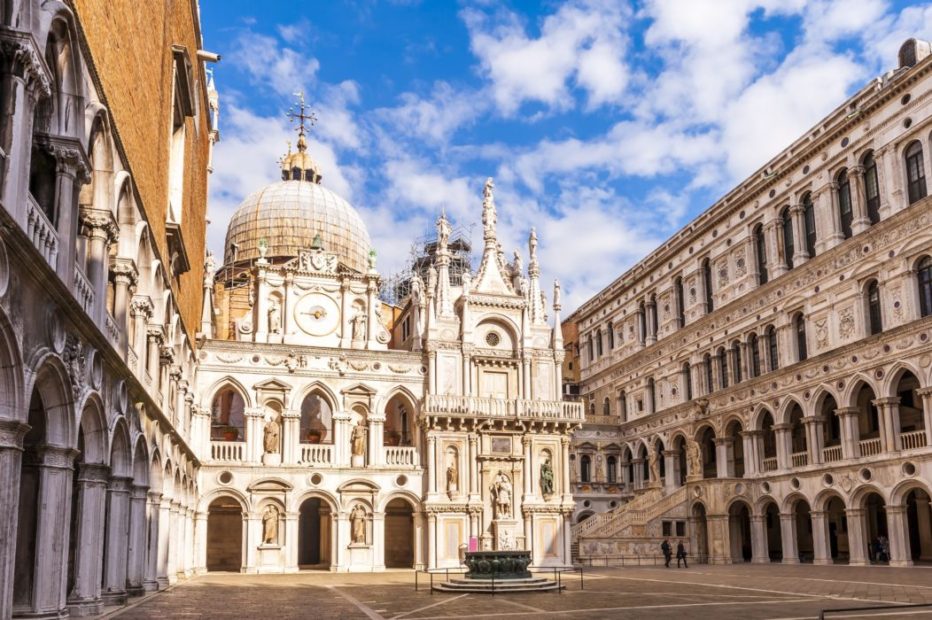 Il cortile interno di Palazzo Ducale, a Venezia