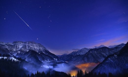 Il nuovo anno inizia con le stelle cadenti