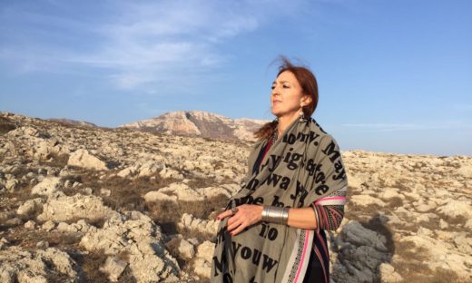 Tra nomadi e pastori: la vita in viaggio dell'antropologa Elena Dak
