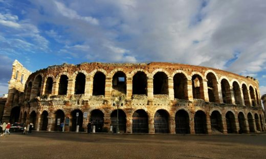 Turismo: più della metà degli italiani pianifica le prossime vacanze