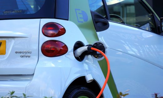 Auto elettriche: in arrivo il bonus 2021