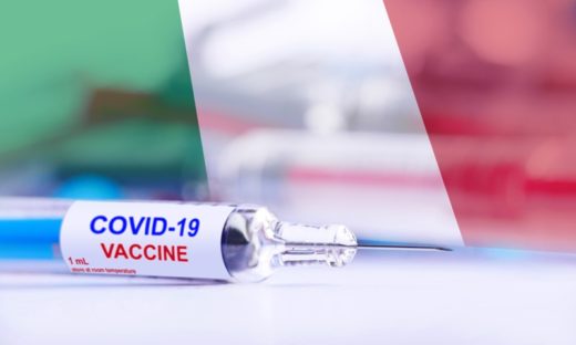 Vaccini italiani: arriva Takis. ReiThera passa alla fase 2