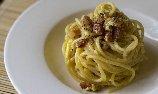 Carbonara day: storia e leggenda di un piatto non del tutto italiano