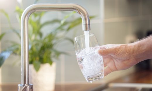 Acqua. Cittadini spenderebbero di più per una rete a minor impatto