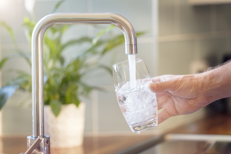 Acqua. Cittadini spenderebbero di più per una rete a minor impatto