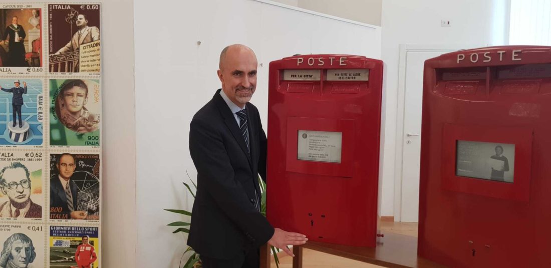 Le cassette della posta si fanno smart: a Milano le prime rosse digitali