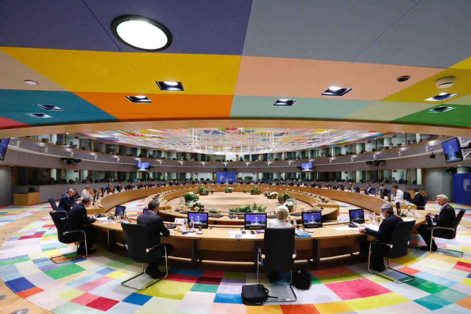 Consiglio Europeo: milioni di vaccini e green pass in arrivo