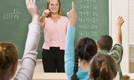 Scuola: i presidi chiedono l'obbligatorietà del vaccino per prof e studenti