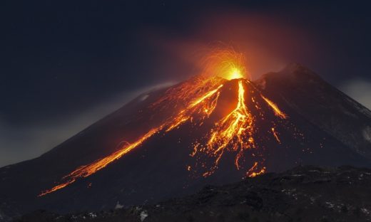 Eruzioni e terremoti: la fibra ottica per conoscere meglio i vulcani