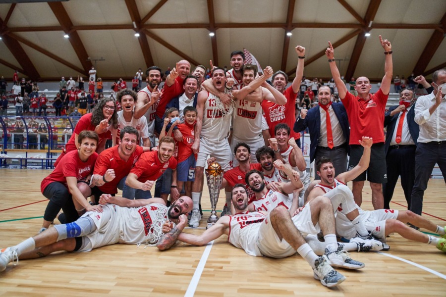 Chiusi e Nardò: le matricole del basket arrivano in A2