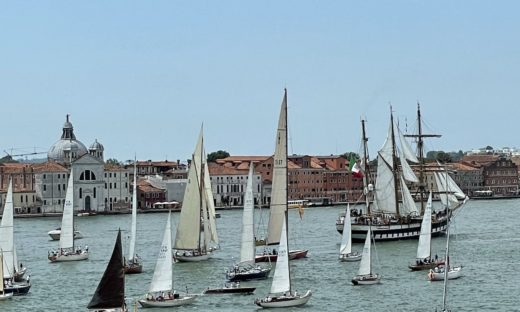 Venezia:  lo spettacolo delle vele in laguna