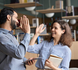 Uomini e donne: un ddl contro il gender pay gap