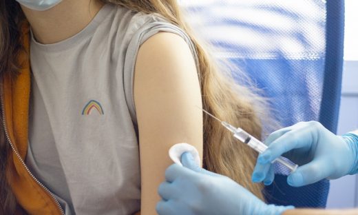 Vaccini a scuola: Molise, Abruzzo e Campania in testa per immunizzati
