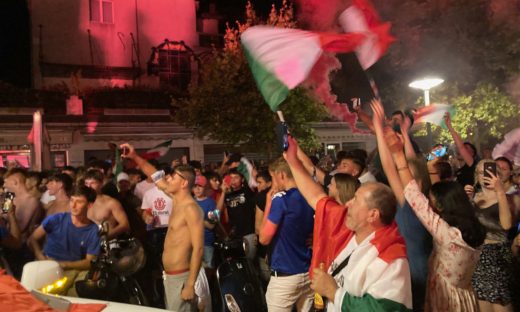 Il cielo è blu sopra Wembley. Il tricolore esulta nelle piazze