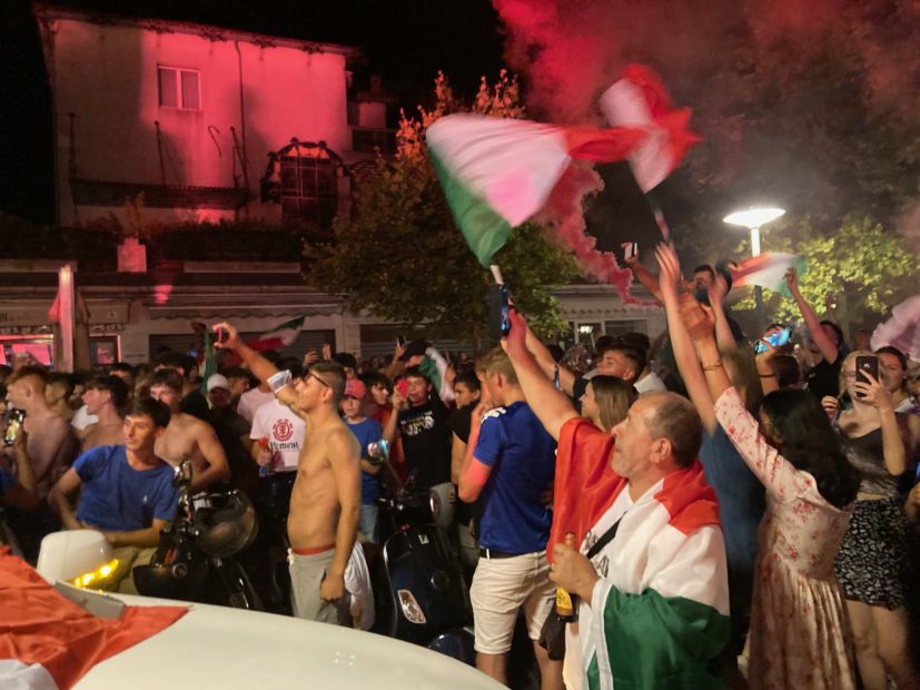 Il cielo è blu sopra Wembley. Il tricolore esulta nelle piazze