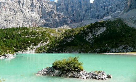 L’Unesco lancia l’allarme per il lago del Sorapis