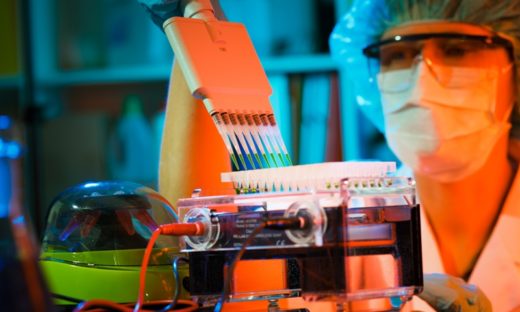 Tumori: Aifa approva il primo farmaco "ad ampio spettro"