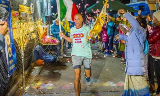 Un veneziano vince la corsa su strada più lunga del mondo