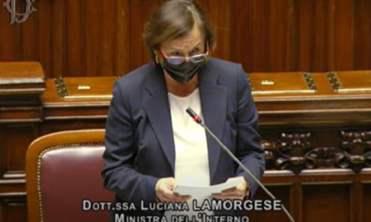 La ministra Lamorgese: "Fatti di Milano e Trieste come quelli di Roma"