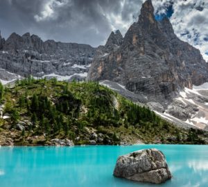 Montagna “su prenotazione”: tocca alle Tre Cime di Lavaredo