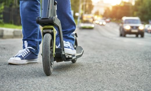 Monopattini, croce e delizia: Firenze dice stop al noleggio