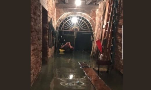Venezia, due anni dopo, ricorda la terribile acqua alta del 2019