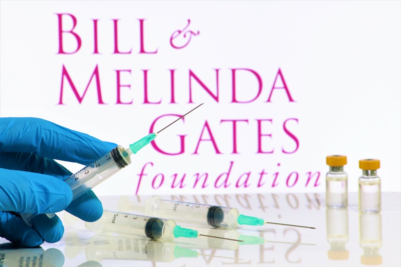 Torna in campo ReiThera: Bill Gates finanzia il vaccino italiano