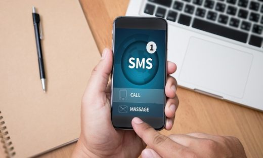 Un’asta da oltre 100 mila euro per il primo sms della storia