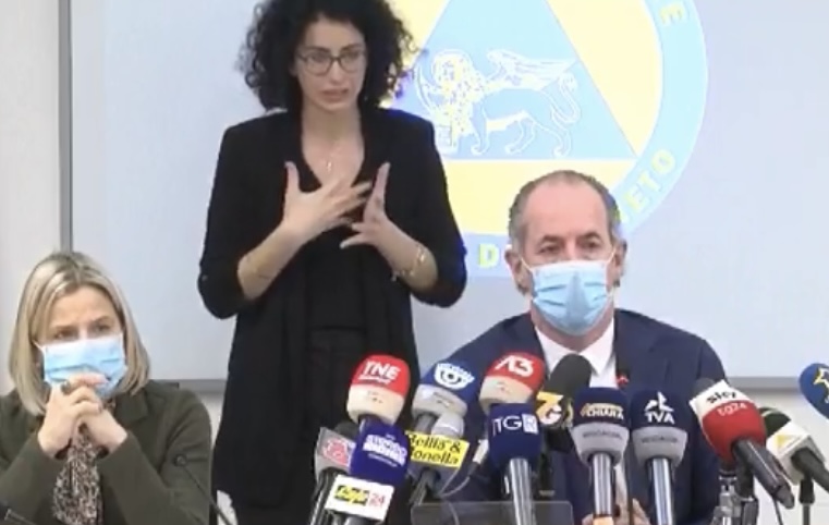 In Veneto corsie prioritarie per i vaccini agli over 50