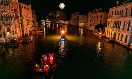 Miss Italia e il Carnevale di Venezia. Iniziata la kermesse, 100 mila presenze in città