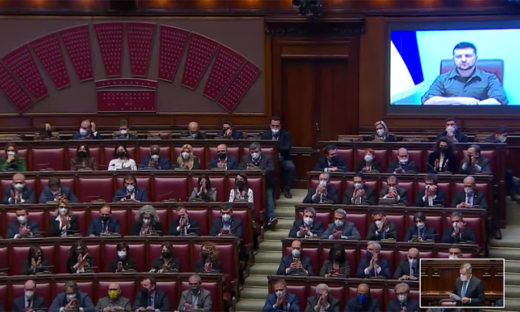 Conflitto in Ucraina: il presidente Zelensky parla all'Italia