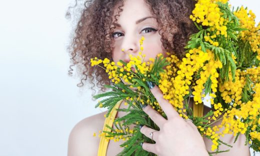 Festa della donna: tra gender gap e madri in fuga dalla guerra