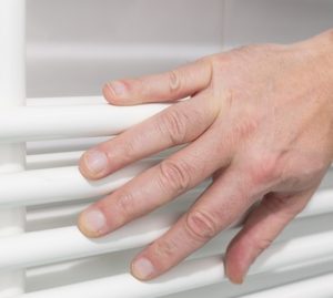 Dispersioni di calore: come evitarle per pagare bollette meno care